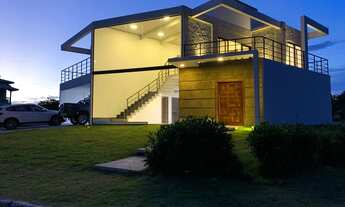 Imagem: Residência de alto padrão em Condomínio