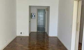 Imagem 3: Em ótimo estado no Itaim, com janelas até embaixo