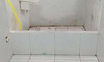 Imagem 4: Aluga se uma kitnet de 1 quarto. R$300,00 só paga luz