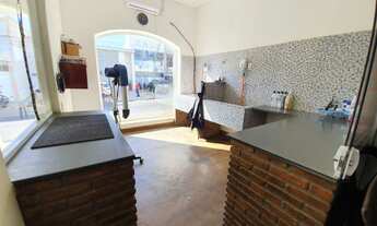 Imagem 5: À venda...Clínica Veterinária, Pet Shop e Banho e Tosa