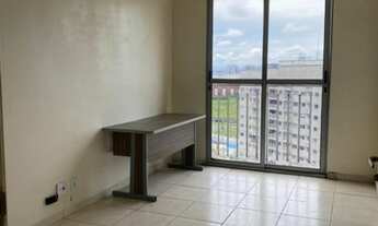 Imagem: Condomínio Ville Laguna. Apartamento duplex