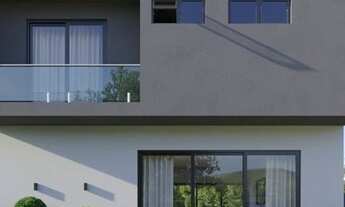 Imagem 7: Casa triplex de alto padrão na Pedra Branca