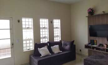 Imagem 2: Casa 3 quartos/1 suite. Na laje. 5 vagas de garagem. Lote 347,5m2