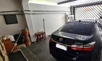 Imagem 5: Sobrado para aluguel e venda possui 307 metros quadrados com 9 quartos em Santana - São Pa