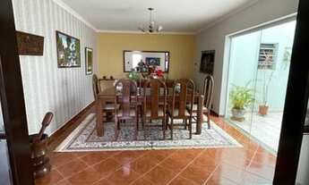 Imagem 2: Sobrado para Venda em Mogi das Cruzes, Mogi Moderno, 5 dormitórios, 2 suítes, 5 banheiros