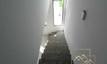 Imagem 9: Sobrado localizado no Loteamento Lisboa 3 Forquilhas / São José SC