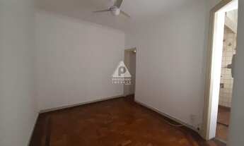 Imagem 7: Sala e Quarto no Flamengo