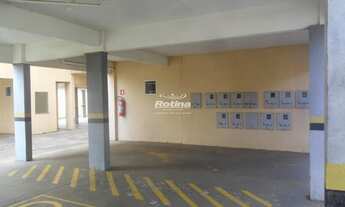 Imagem 2: Apartamento para aluguel, 2 quartos, 1 suíte, 1 vaga, Santa Mônica - Uberlândia/MG