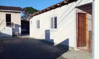 Imagem 2: Pequena casa Casa com 1 dormitório