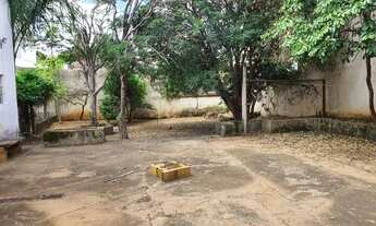 Imagem: Casa grande segura e central para alojamentos