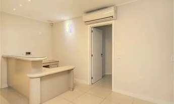 Imagem 6: Sala com 3 Dormitorio(s) localizado(a) no bairro Moinhos de Vento em Porto Alegre / Ref