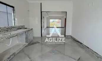 Imagem 3: Casa com 4 dormitórios à venda, 354 m² por R$ 1.900.000,00 - Vale dos Cristais - Macaé/RJ