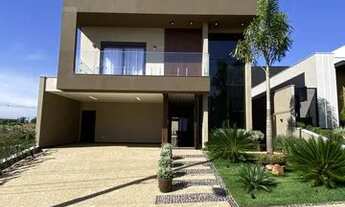 Imagem 2: Casa Sobrado - 03 Suítes - Piscina - Condomínio Alto do Castelo