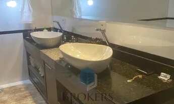 Imagem 4: Casa de condomínio sobrado para venda tem 328 metros quadrados com 3 quartos