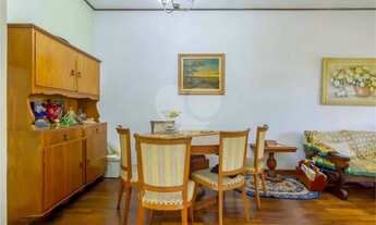 Imagem 2: Casa com 3 dormitórios, 1 suíte, 2 banheiros e 2 vagas na Saúde