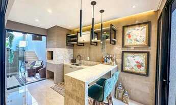 Imagem 7: Localizada em um dos bairros mais cobiçados da cidade, esta casa de alto padrão é uma verd