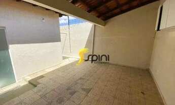 Imagem 4: Casa com 3 dormitórios para alugar, 197 m² por R$ 3.000/mês - Cidade Jardim - Uberlândia/M