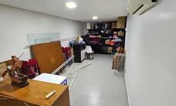 Imagem 6: Casa de Esquina Mobiliada com 4 suítes à venda, 450 m² por R$ 0 - Alphaville -SP