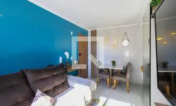 Imagem 2: Apartamento para Aluguel - Olaria, 2 Quartos, 50 m2