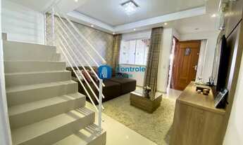 Imagem 2: Sobrado para venda tem 120 metros quadrados com 2 quartos em Potecas - São José - SC