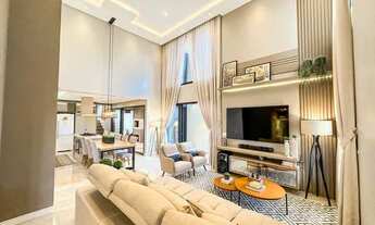 Imagem 2: Localizada em um dos bairros mais cobiçados da cidade, esta casa de alto padrão é uma verd