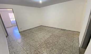 Imagem 3: Kitnet/conjugado para aluguel possui 40 metros quadrados com 1 quarto