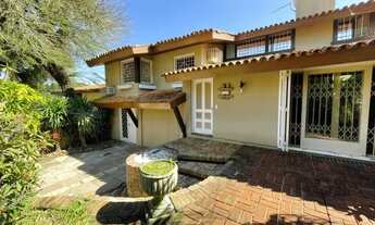 Imagem 2: Casa em Ipanema Casa com 4 dormitórios