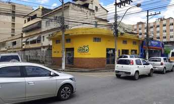 Imagem 4: Loja comercial no coração do aterrado