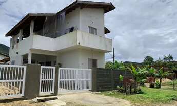 Imagem 3: SOBRADO COM 4 CASAS NA LAGOINHA