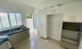 Imagem 7: Casa de condomínio sobrado para aluguel com 202 metros quadrados com 3 quartos