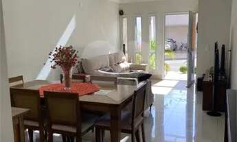 Imagem 2: Casa térrea a venda em Condomínio Fechado