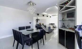 Imagem 7: Apartamento para Aluguel - Passo D'areia, 3 Quartos, 200 m2