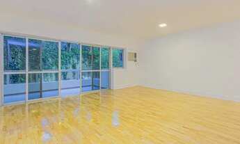 Imagem 6: Oportunidade no Leblon com 153 m2 com 4 quartos, varanda e 3 vagas