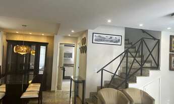 Imagem 3: Casa de condomínio para aluguel e venda tem 216 metros quadrados com 4 quartos