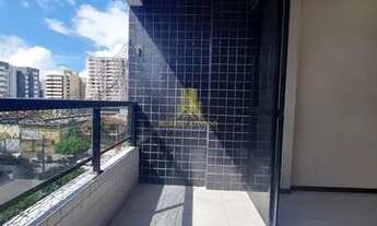 Imagem 2: Ponta Verde. Apartamento com 104m², nascente, 03 quartos sendo 02 suítes, varanda, 02 vaga