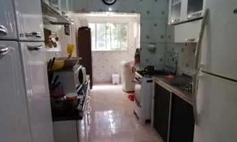 Imagem 2: /Alugo apartamento mobíliado - 3 Qrts - em frente ao Shopping Manauara