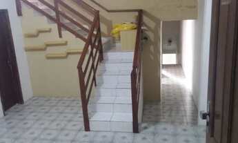 Imagem 2: Sobrado com barracão nos fundos