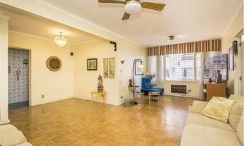 Imagem: PORTO ALEGRE - Apartamento Padrão - Auxiliadora