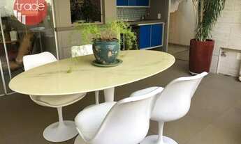 Imagem 5: Cobertura para venda na região Central com piscina e churrasqueira