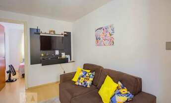 Imagem 2: Apartamento para Aluguel - Rubem Berta, 2 Quartos, 44 m2