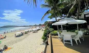 Imagem 2: Casa pé na areia em Condomínio para Aluguel de Temporada 5 Quartos Geribá, Búzios