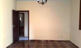 Imagem 7: Venda - Lote de esquina c/379 m², 03 casas e 02 lojas, renda imediata