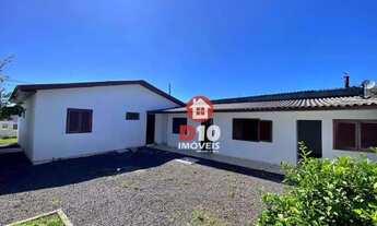 Imagem 3: Casa com 4 dormitórios à venda em Balneário Arroio do Silva-SC