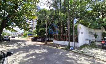 Imagem 5: Casa Ampla e Bem Localizada - Perfeita para sua Clínica!