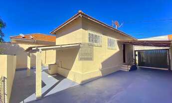 Imagem 2: Casa para Venda - Centro, Botucatu