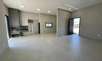 Imagem 2: Casa Térrea c/ 174m² no Condomínio Reserva da Pedra