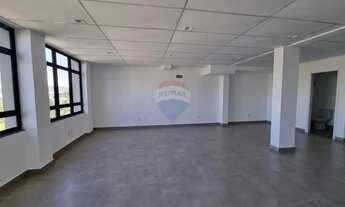 Imagem 4: Sala comercial para locação com vista exclusiva para o Lago do Taboão Bragança Paulista-S