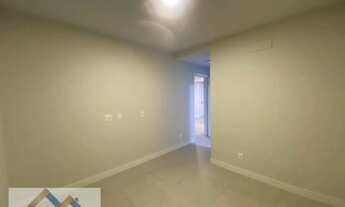 Imagem 3: Apartamento para locação no Centro de Florianópolis, 62m², 2 quartos, 1 suíte e 2 banheiro