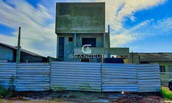 Imagem 2: Sobrado de Alto Padrão com Vista para o Mar, Piscina e Estrutura Tecnológica Completa