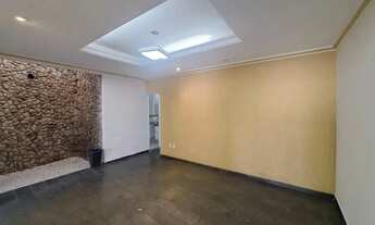 Imagem: DUAS CASAS para venda com 220 metros quadrados